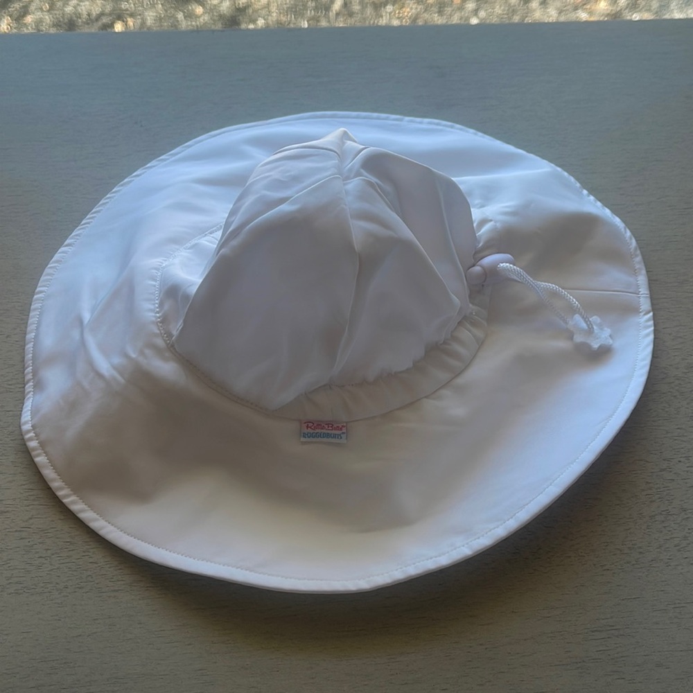 Ruffle Butts/Rugged Butts sun protective hat